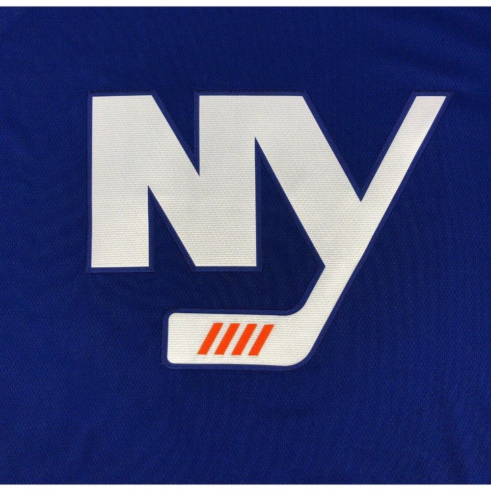 New York Islanders NHL Fanatics Breakaway Jersey - Picture 9 of 9